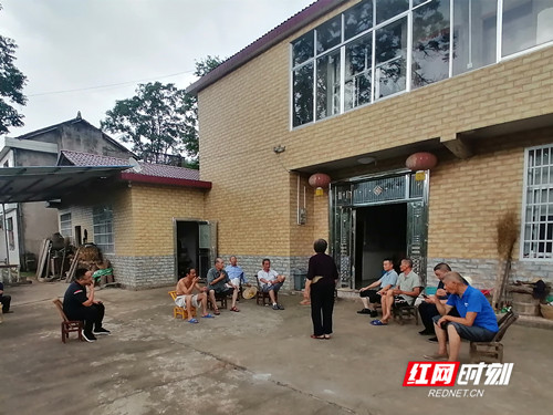 “民情懇談”聽(tīng)民聲、紓民意、解民憂